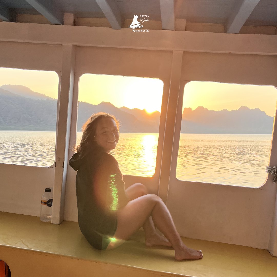 Travel Lombok to Flores by Boat: 4D3N Komodo Flash Sale Deals!